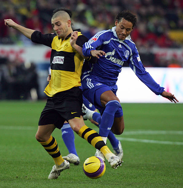 示出他对体 示出他对体