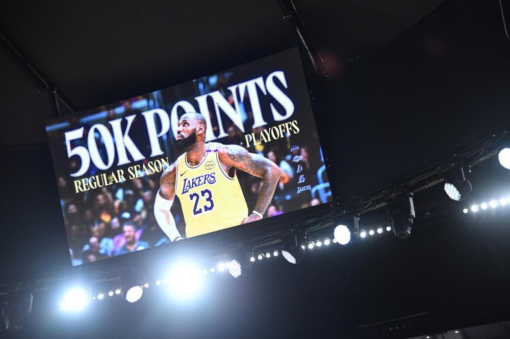 展示出他作 展示出他作