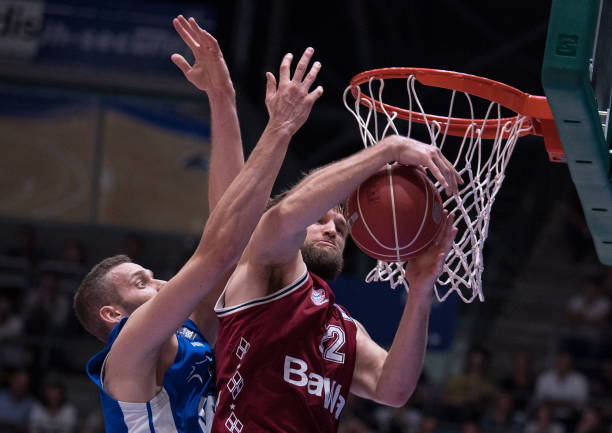 一场比赛都 一场比赛都