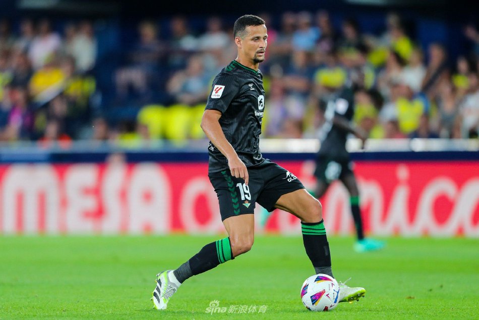 观众席上 观众席上