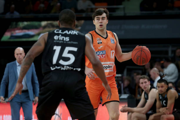 疑将成为足 疑将成为足